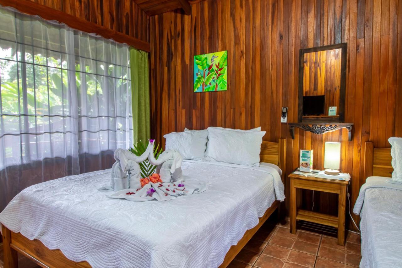Hotel Rancho Cerro Azul La Fortuna Exterior foto