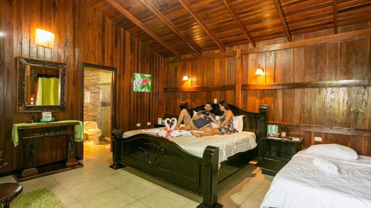 Hotel Rancho Cerro Azul La Fortuna Exterior foto